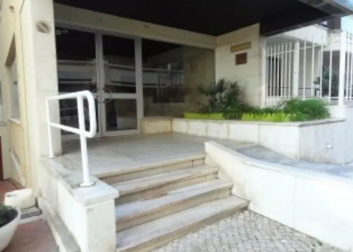 Апартаменты Apartment... T1 With Swimming Pool Кошта-да-Капарика